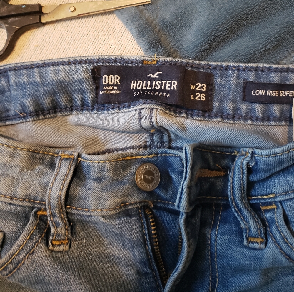 jeans
